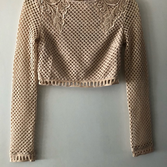Carli Bybel x Missguided Mesh Embroidered Top NWT - Picture 10 of 10